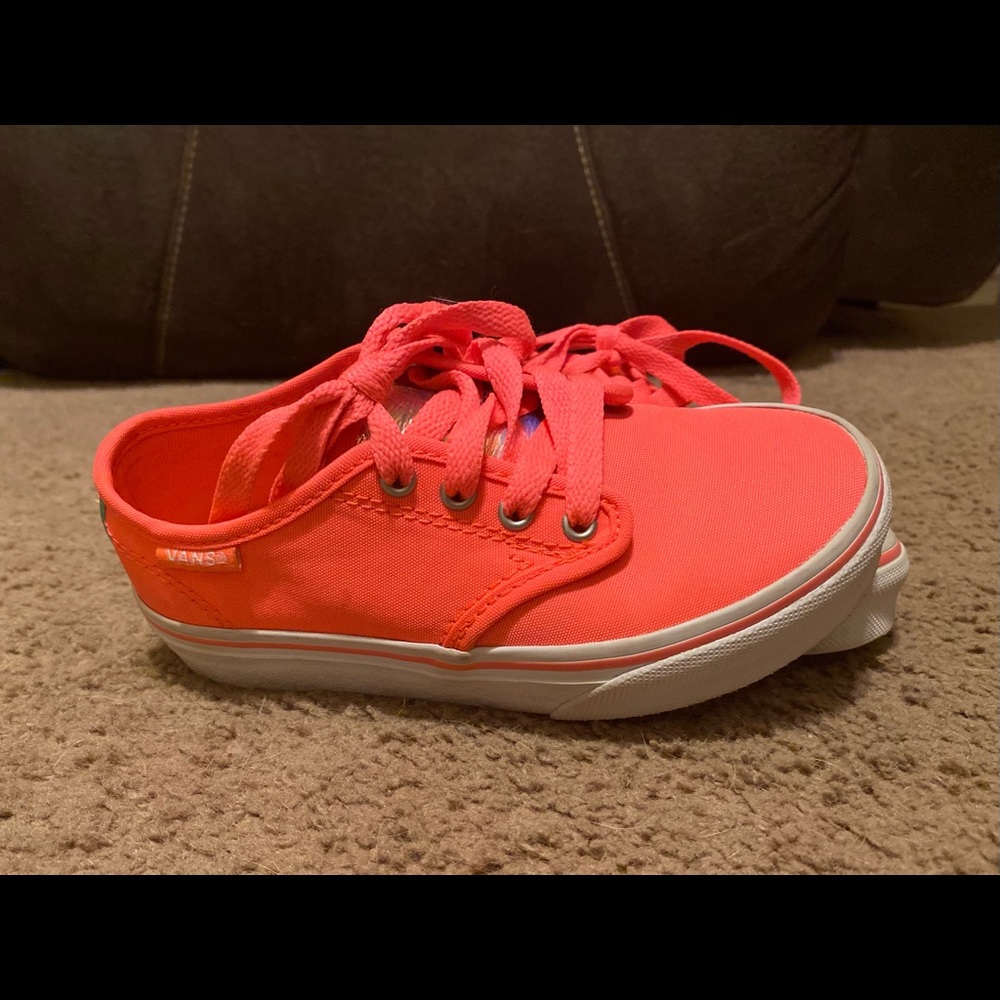 Girls Vans